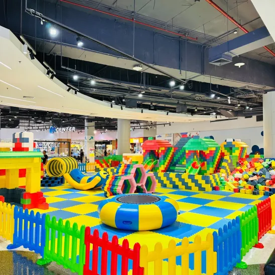 บรรยากาศ BrixLand เซ็นทรัล บางนา 1
