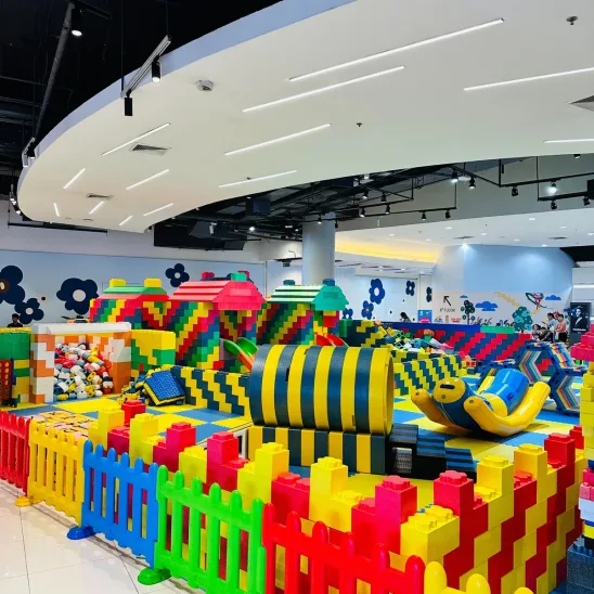 บรรยากาศ BrixLand เซ็นทรัล บางนา 3